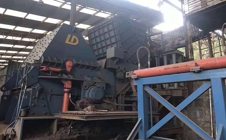 二手900型废钢破碎机,大型二手废钢破碎机,二手力帝废钢破碎机